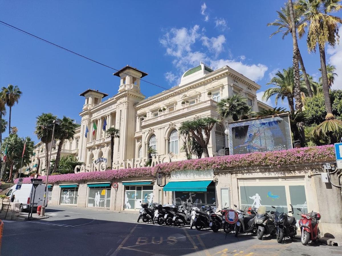 La Casa Di Nesy Apartment Sanremo Exterior photo